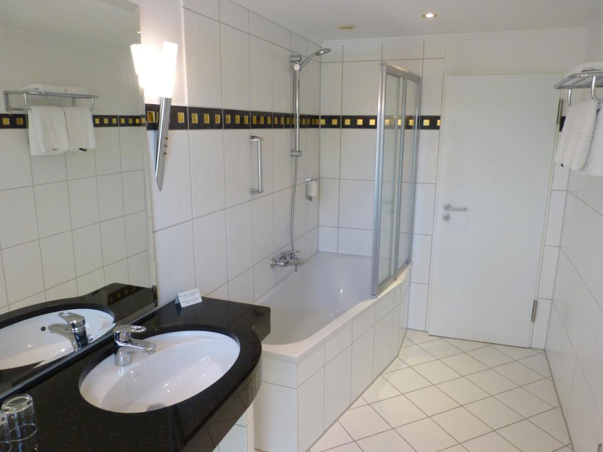 Hotel Roshop Barnstorf Екстер'єр фото